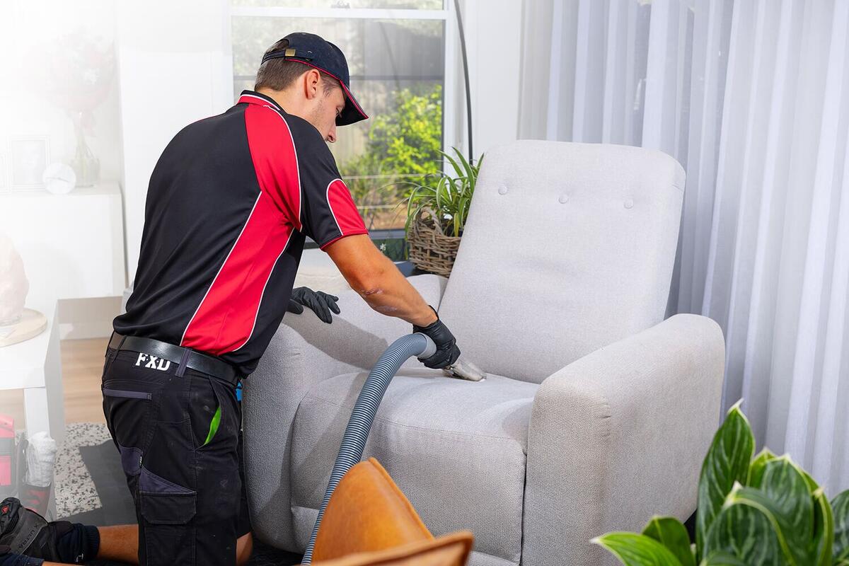 Lounge & Mattress Cleaning